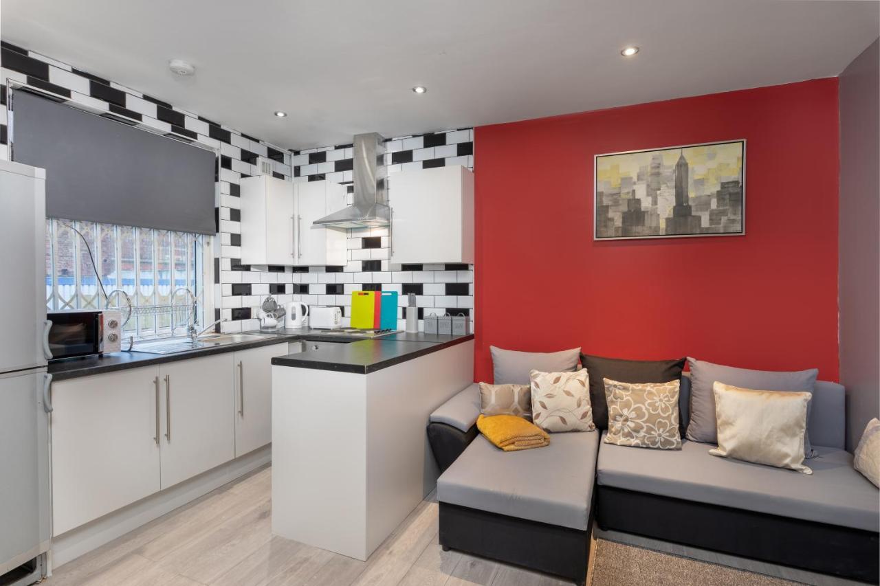 Central Roof Terrace Apartment Стоктон-он-Тис Экстерьер фото